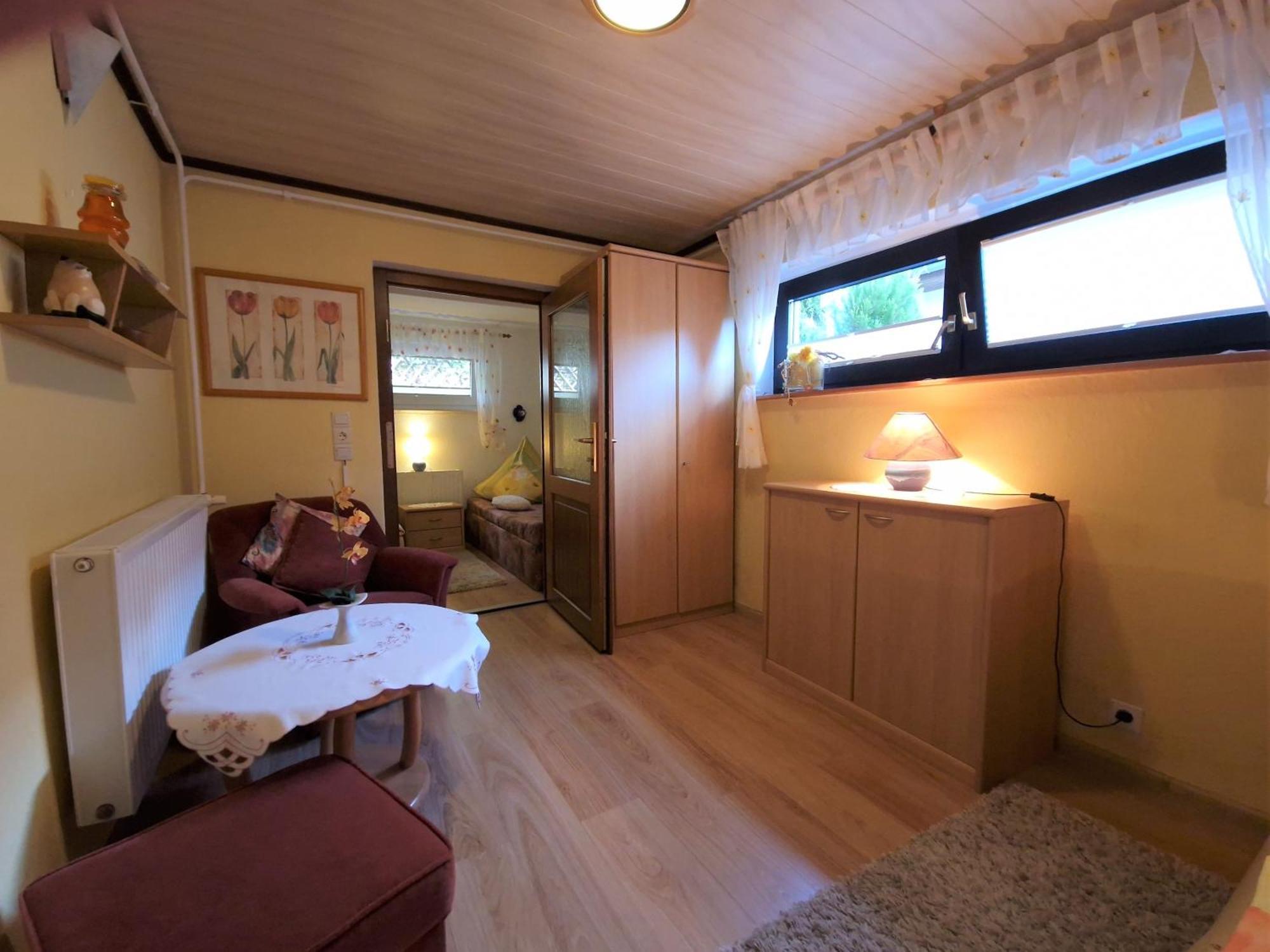Apartamento Ahlbeck, Ferienobjekt Apfel-Blume-Veilchen Heringsdorf  Habitación foto
